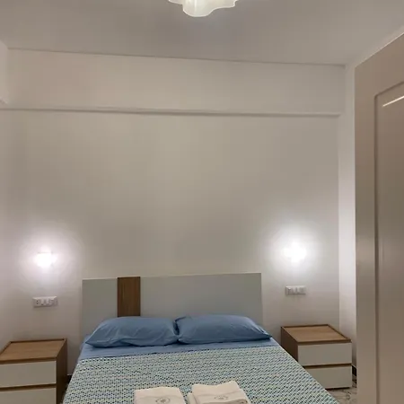 Dimoraalporto Pensión Civitavecchia